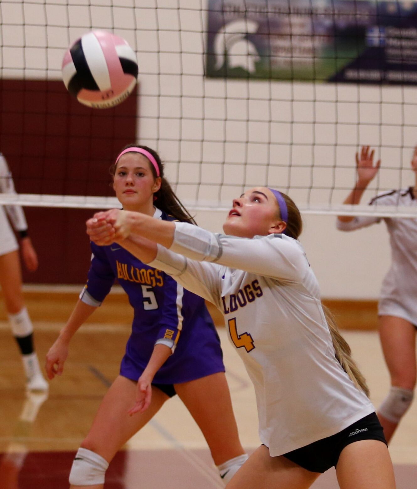 102422-spt-lake mills-vb-5